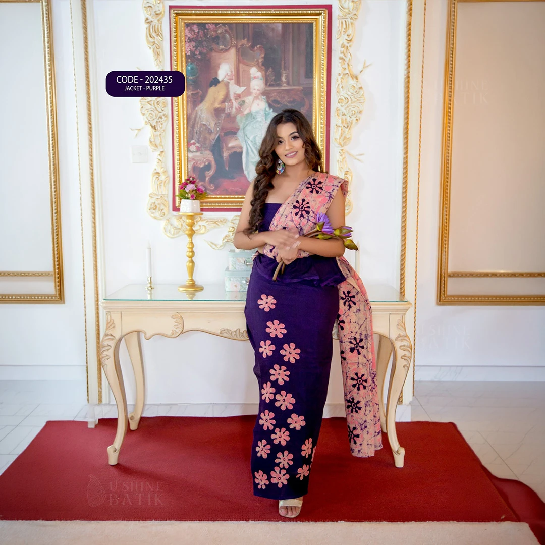 202435 - Handcrafted Batik Saree - Purple